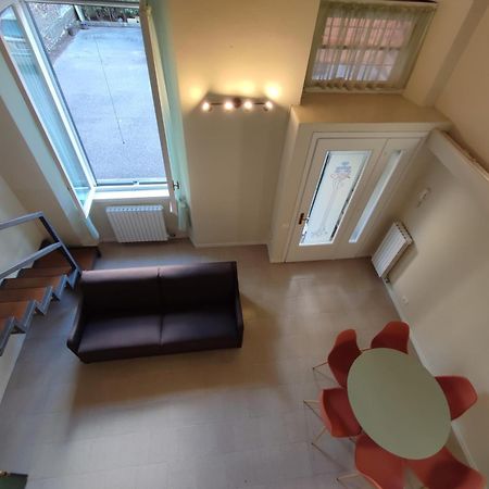 Casa Vacanze Bella-Host By Foresteria Bergamo Bella Eksteriør billede