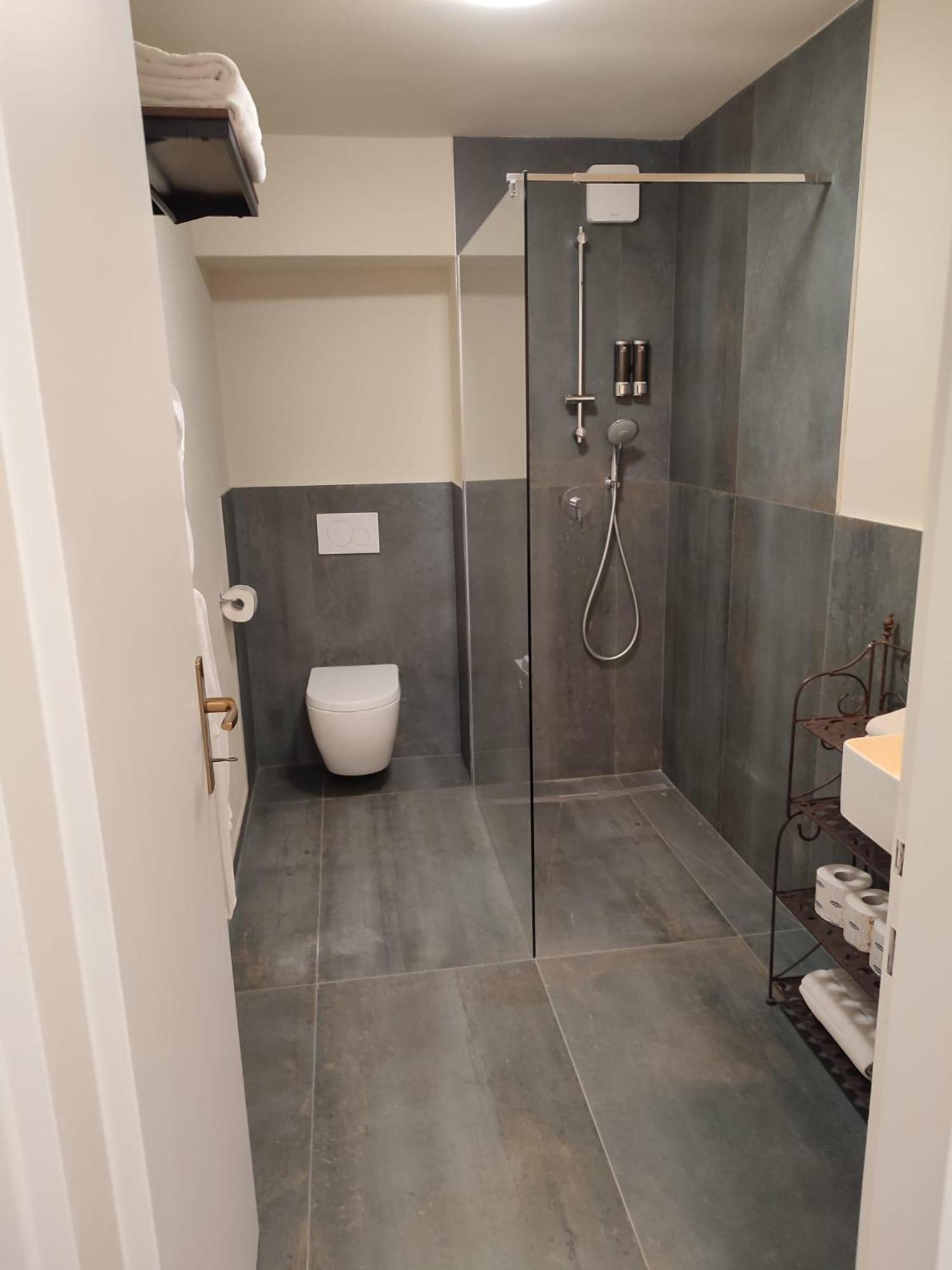Casa Vacanze Bella-Host By Foresteria Bergamo Bella Eksteriør billede